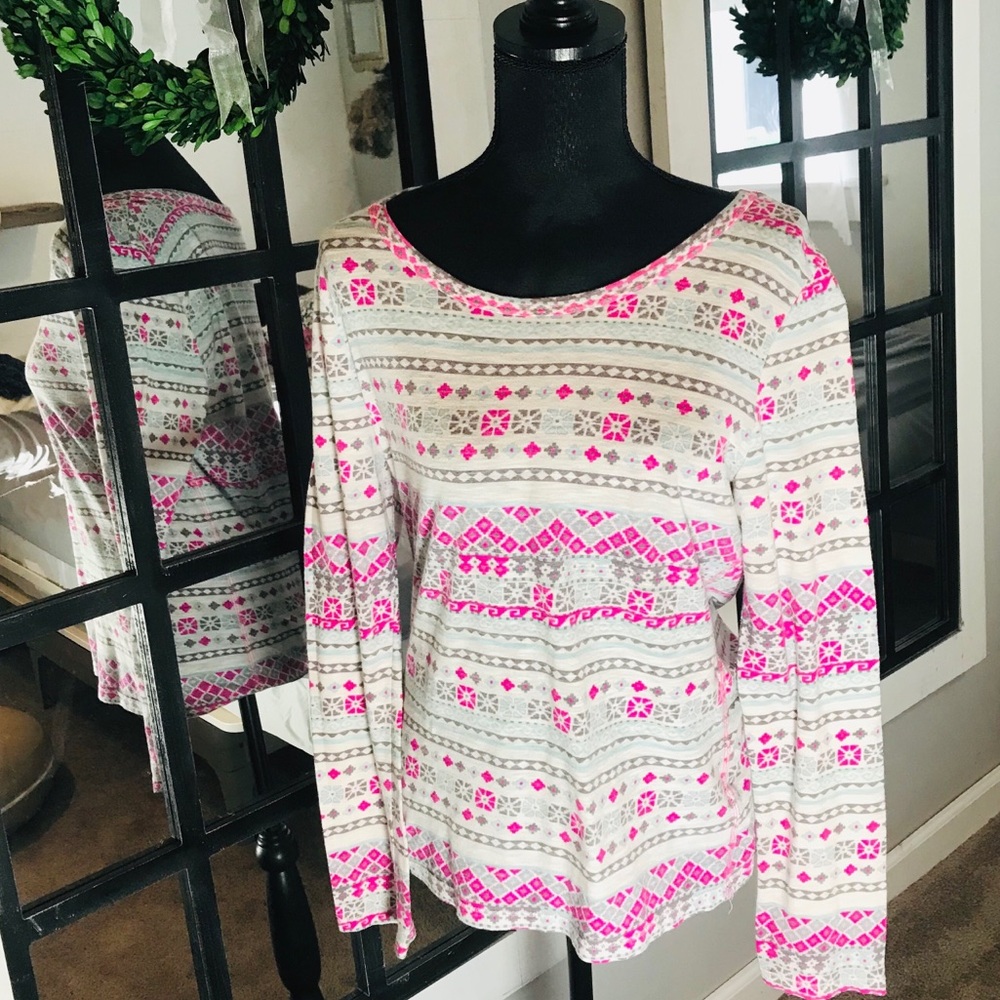 Soft and cute top